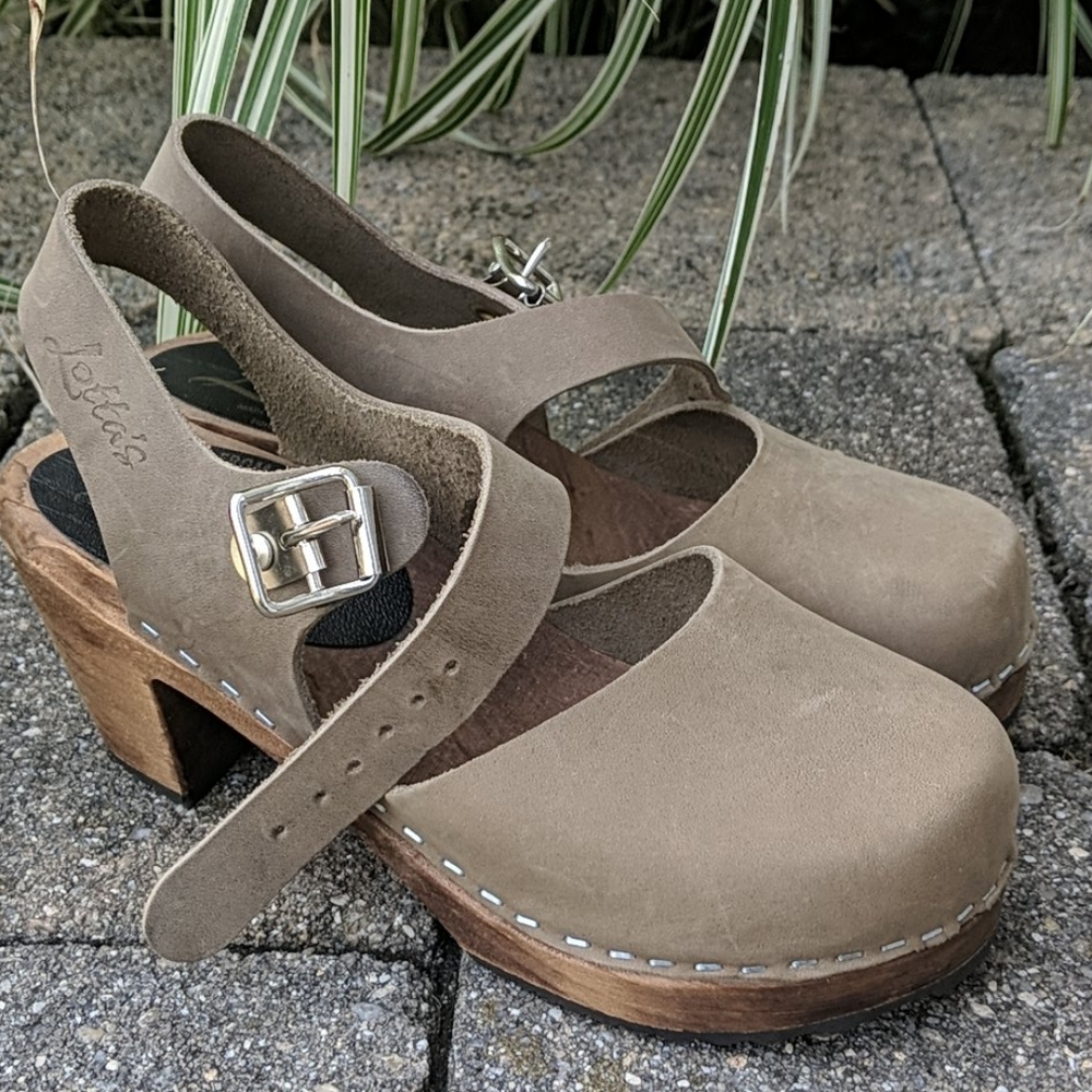Lotta Toupe Clogs